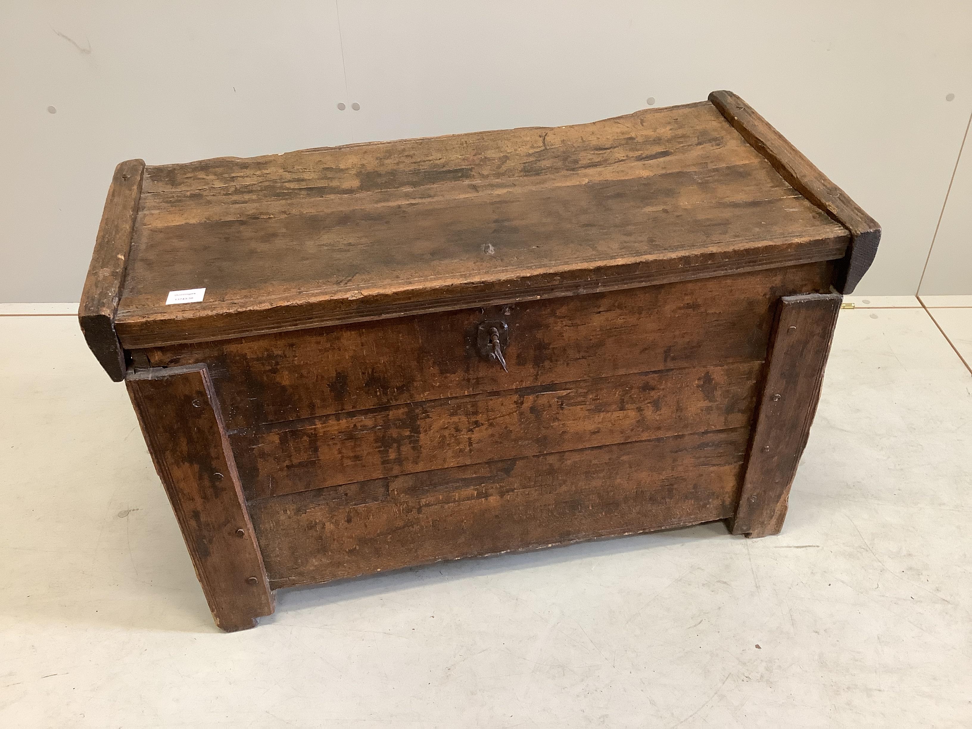 An 18th century Continental beech coffer, width 94cm, depth 47cm, height 54cm